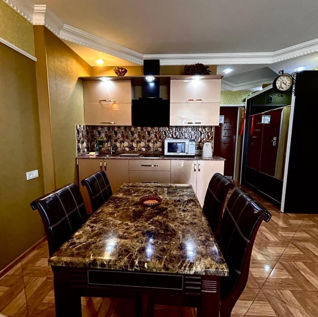 Apartment Orbi Sea Tower David Batum Dış mekan fotoğraf