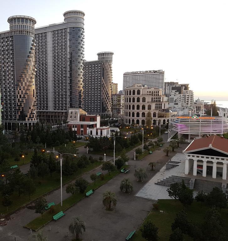 Apartment Orbi Sea Tower David Batum Dış mekan fotoğraf